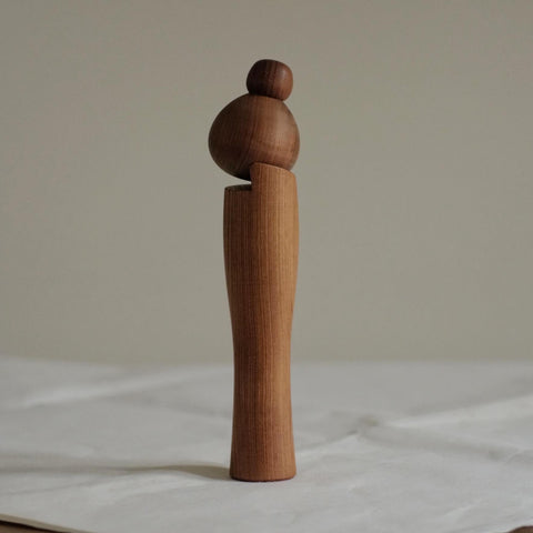 KOKESHI VINTAGE PAR MURAKAMI KENICHI / AVEC SA BOÎTE / 24 CM