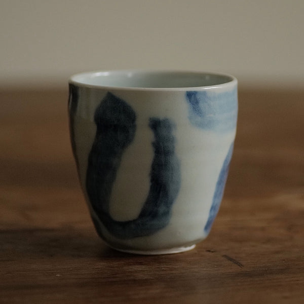 TASSE BLANCHE ET BLEUE / TAMBA YAKI