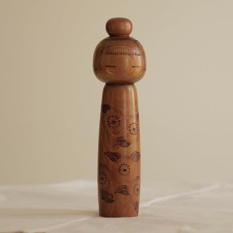 KOKESHI VINTAGE PAR TAKAMIZAWA KAZUO / 25 CM