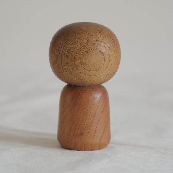 KOKESHI VINTAGES PAR MURAKAMI KENICHI / 12,5 CM