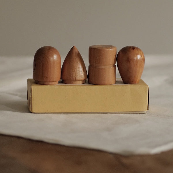 KOKESHI VINTAGE QUATRES SAISONS PAR RYOICHI / AVEC LEUR BOÎTE