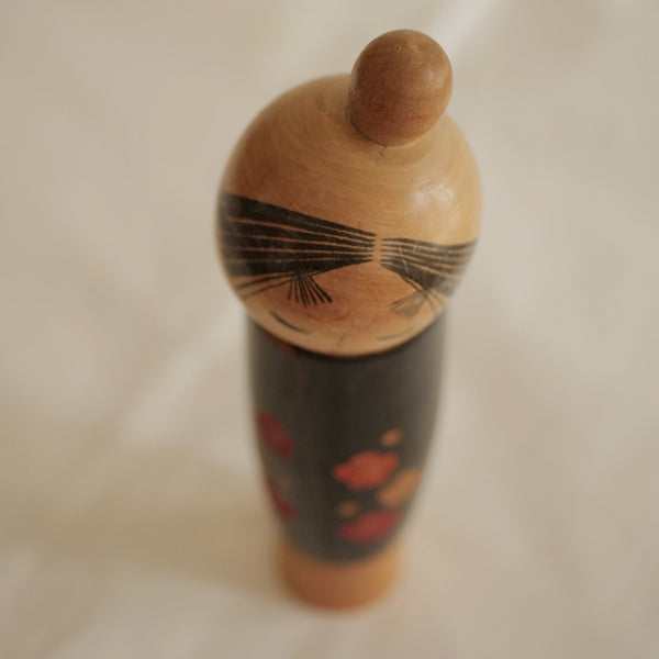 KOKESHI VINTAGE PAR SATO SUIGAI / 23 CM