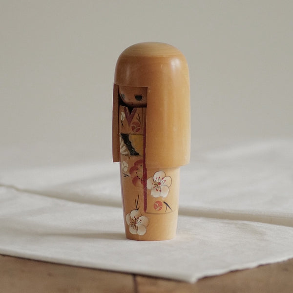 KOKESHI VINTAGE PAR TANAKA SHIGEMI / 14,5 CM