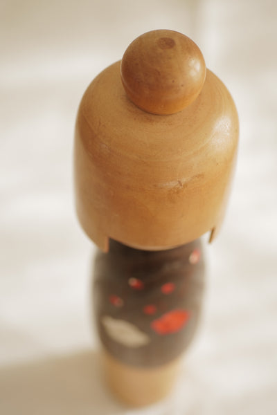 KOKESHI VINTAGE PAR USABURO / 36,5 CM