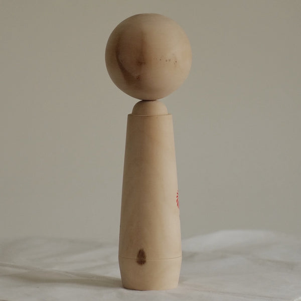 KOKESHI VINTAGE PAR KISAKU / 32 CM