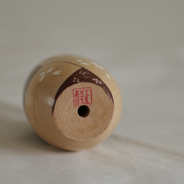 KOKESHI VINTAGE PAR KATO MASAMI / AVEC SA BOÎTE / 12,5 CM