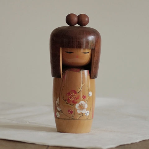 KOKESHI VINTAGE "HARU NO YUME” PAR TANAKA SHIGEMI / 22,5 CM