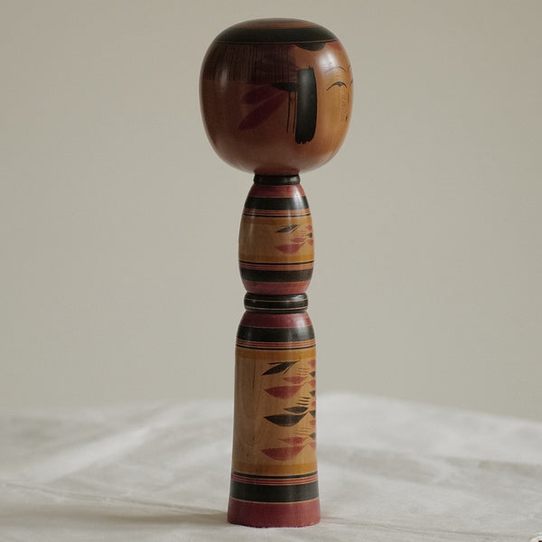 KOKESHI VINTAGE YAJIRO PAR SATO MINAO / 30 CM