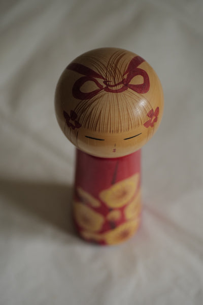 KOKESHI VINTAGE PAR SHIRAMINE / 24 CM