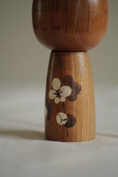 KOKESHI VINTAGE PAR KATO MASAMI / 14 CM