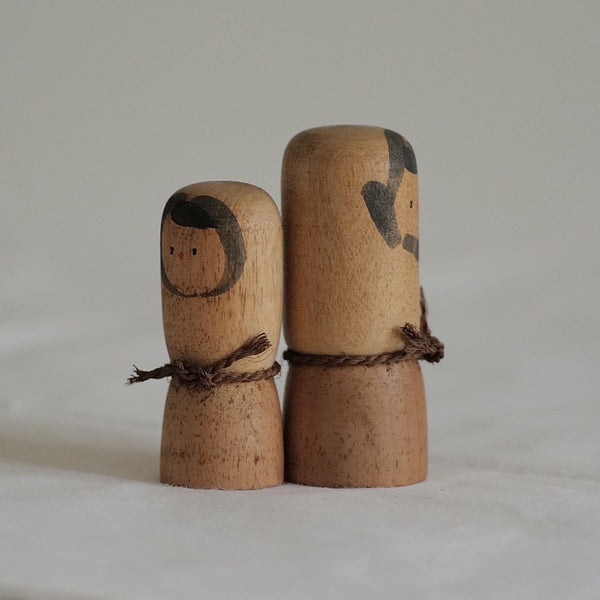 DUO DE KOKESHI VINTAGE PAR KIYOHARA TAKAO / 9 CM