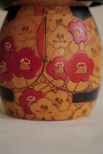 KOKESHI VINTAGE PAR TAKAMIZAWA  KAZUO / 21,5 CM