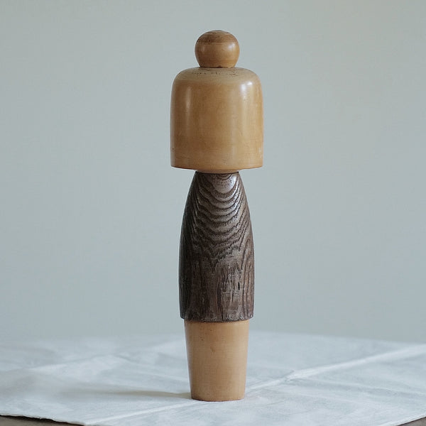 GRANDE KOKESHI VINTAGE PAR USABURO OKAMOTO / 36,5 CM