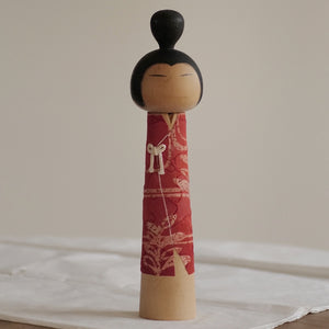 KOKESHI VINTAGE PAR KURIBAYASHI ISSETSU / 30 CM