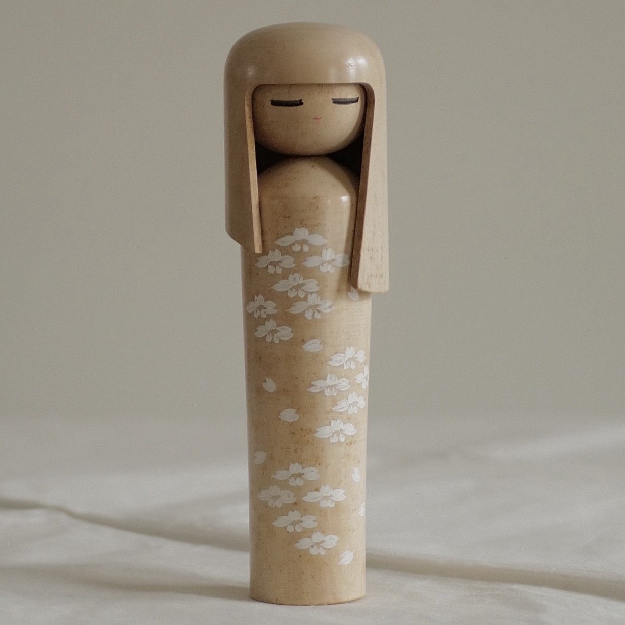 KOKESHI VINTAGE MIYAJIMA MUHITSU / 21 CM