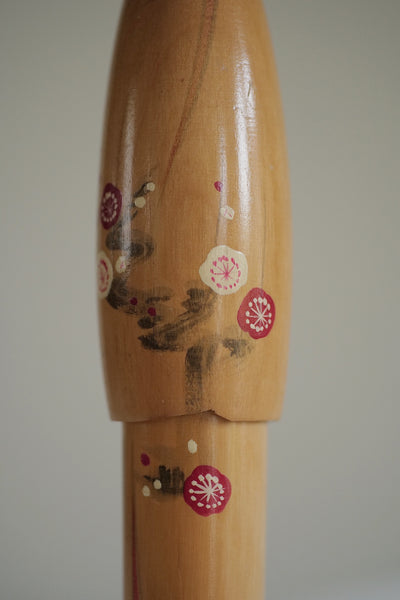 KOKESHI VINTAGE PAR MIYASHITA HAJIME / 33,5 CM