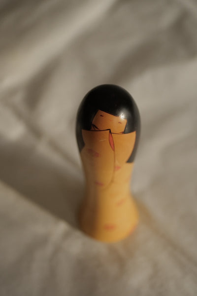 KOKESHI VINTAGE PAR USABURO / 19,5 CM