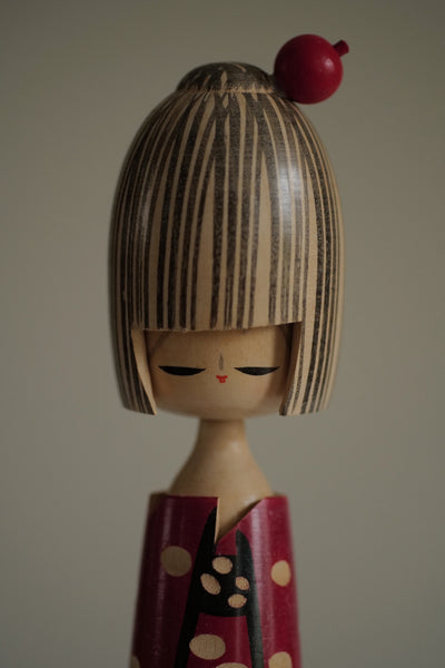 KOKESHI VINTAGE PAR KOBAYASHI INOSUKE / 21,5 CM