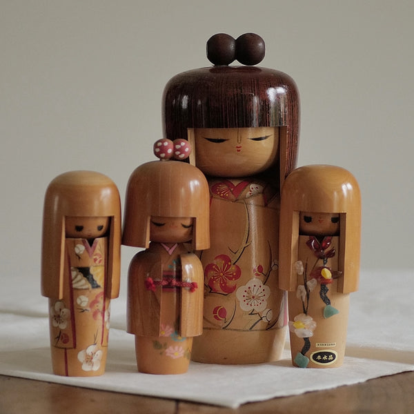 KOKESHI VINTAGE PAR TANAKA SHIGEMI / 14,5 CM