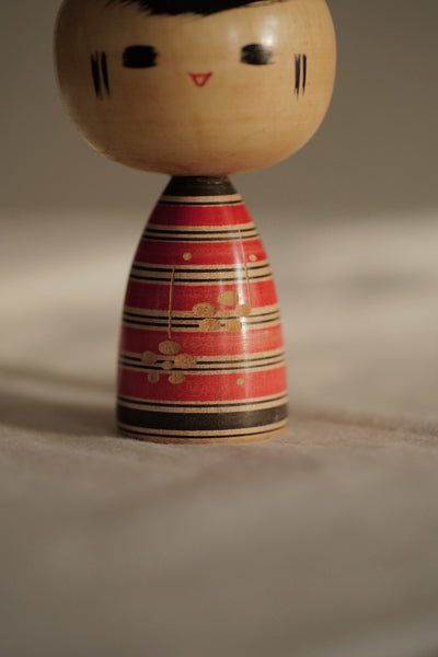 KOKESHI VINTAGE / AVEC SA BOÎTE / 11,5 CM