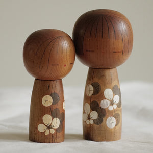 DUO DE KOKESHI VINTAGE PAR KATO MASAMI