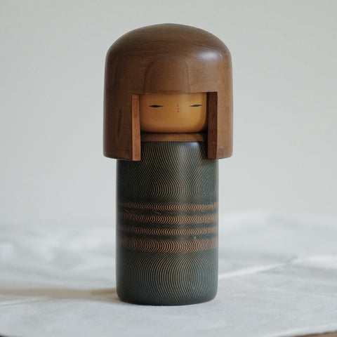 KOKESHI VINTAGE USABURO / 20 CM