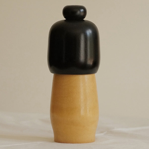 KOKESHI VINTAGE PAR MIYAGAWA KUNIO / 26 CM