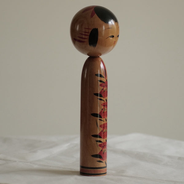 KOKESHI VINTAGE SHINGATA PAR HAMATSU CHIYOKO / 30 CM