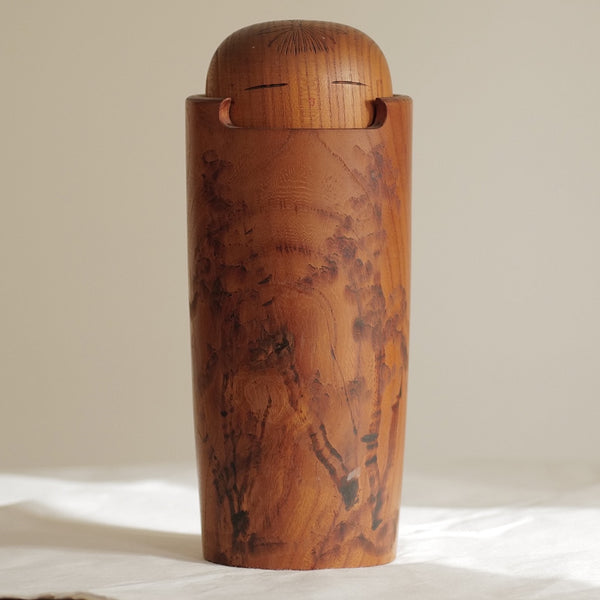 KOKESHI VINTAGE PAR MIYAJIMA MUHITSU / MASSIVE / 28,5 CM