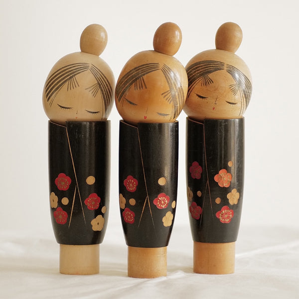 KOKESHI VINTAGE PAR SATO SUIGAI / 23 CM