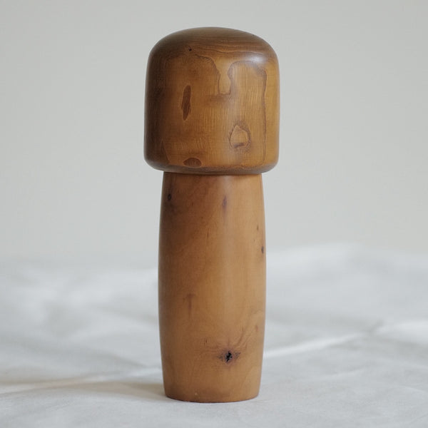 KOKESHI VINTAGE USABURO / 18,5 CM