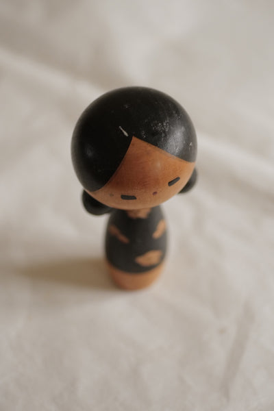 KOKESHI VINTAGE PAR TAKANASHI HANPUSHI / 10,5 CM