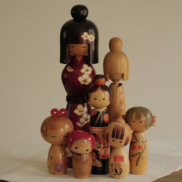 KOKESHI VINTAGE PAR MIYASHITA HAJIME / 33,5 CM