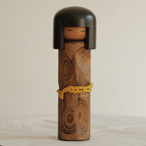 KOKESHI VINTAGE USABURO / 28 CM