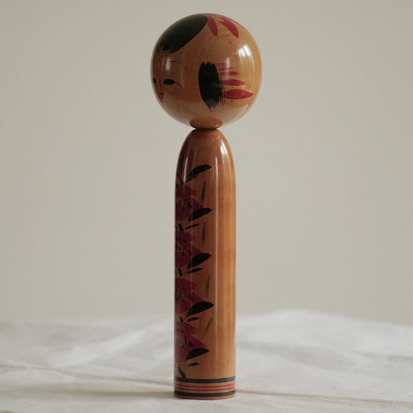 KOKESHI VINTAGE SHINGATA PAR HAMATSU CHIYOKO / 30 CM