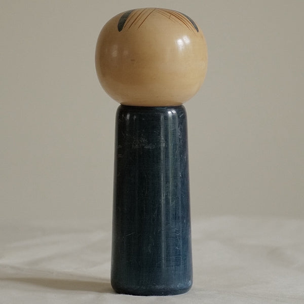 KOKESHI VINTAGE PAR SHIRAMINE / 24 CM