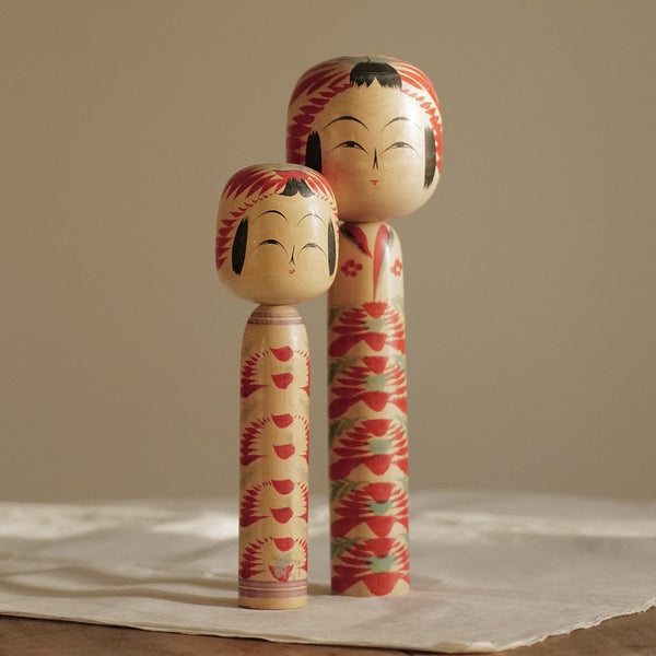 KOKESHI TOGATTA VINTAGE / 25 CM