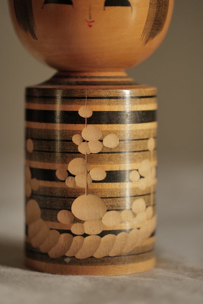 KOKESHI SHINGATA VINTAGE PAR SASAKI ISAO / 18,5 CM