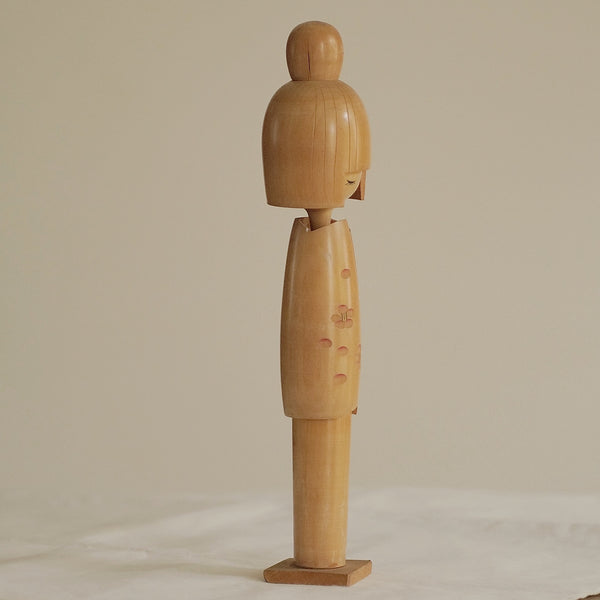 KOKESHI VINTAGE PAR MIYASHITA HAJIME / 33,5 CM