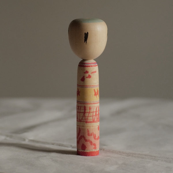 KOKESHI NAKANOSAWA VINTAGE PAR ARAKAWA YOICHI / 18,5 CM