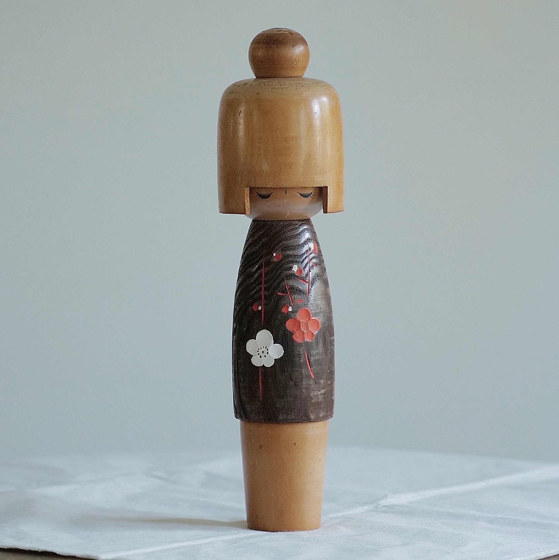 GRANDE KOKESHI VINTAGE PAR USABURO OKAMOTO / 36,5 CM