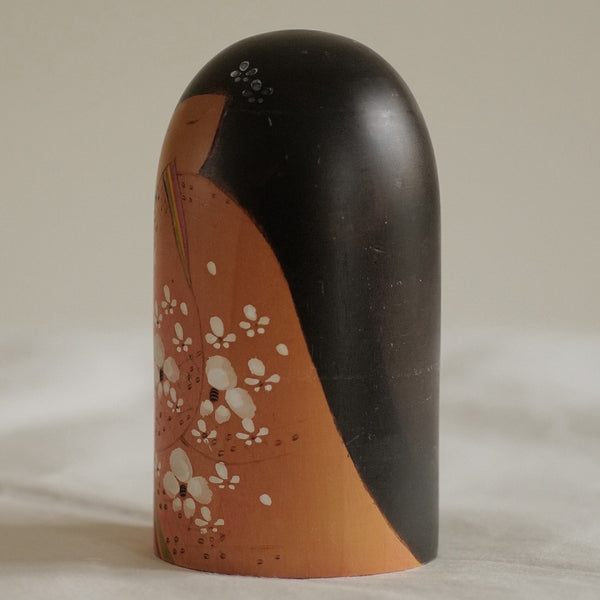 KOKESHI VINTAGE PAR TSUDA JIRO / 15,5 CM