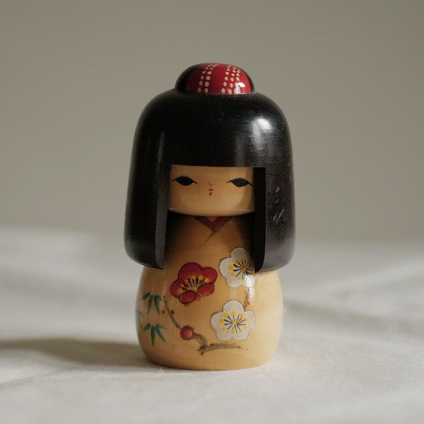 KOKESHI VINTAGE PAR TANAKA KOJO / 13 CM