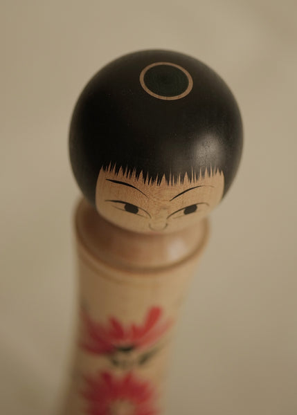 KOKESHI STYLE NARUKO (OSHIN) PAR IZU MAMORU / 25 CM