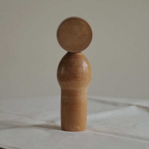 KOKESHI VINTAGE PAR MIYASHITA HAJIME / 21,5 CM