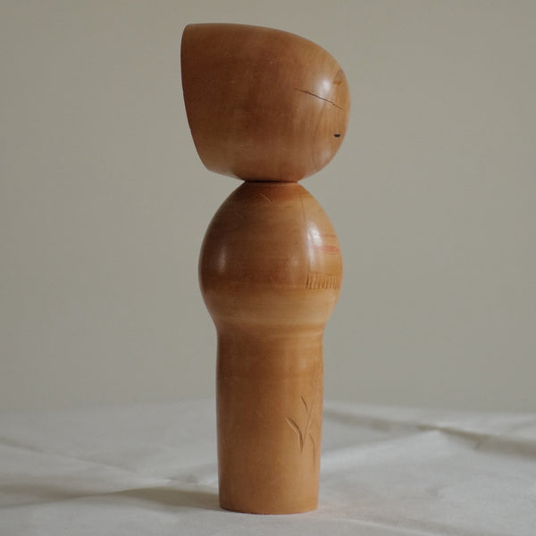 KOKESHI VINTAGE PAR MIYASHITA HAJIME / 30,5 CM