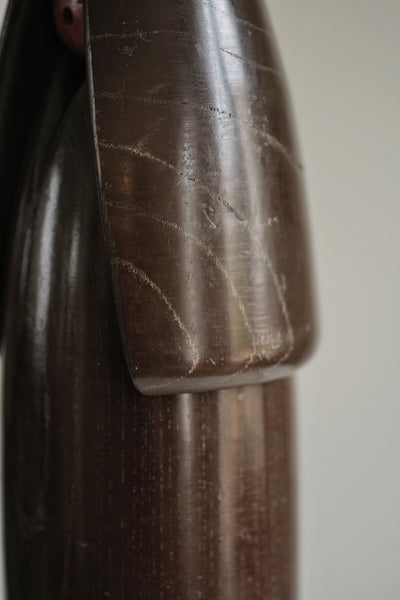 GRANDE KOKESHI VINTAGE PAR SHOZAN SHIDO / 47,5 CM