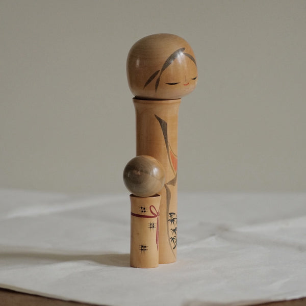 KOKESHI VINTAGE PAR SATO SUIGAI / 21,5 CM