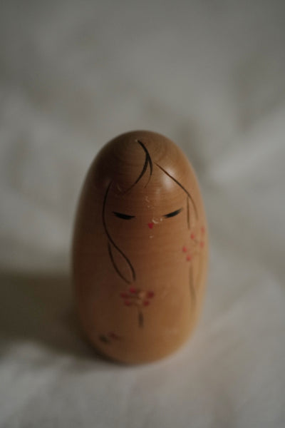 KOKESHI VINTAGE PAR RYOZO TSUJITA / 12 CM / réservée ;-)