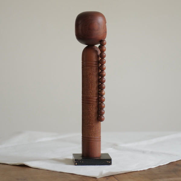 KOKESHI VINTAGE GÉANTE PAR AIDA SEIHO / 38 CM